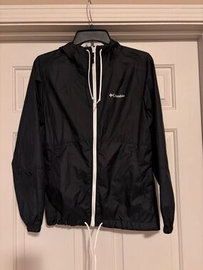 Columbia Black Rain Jacket with Hoodie Size XS
